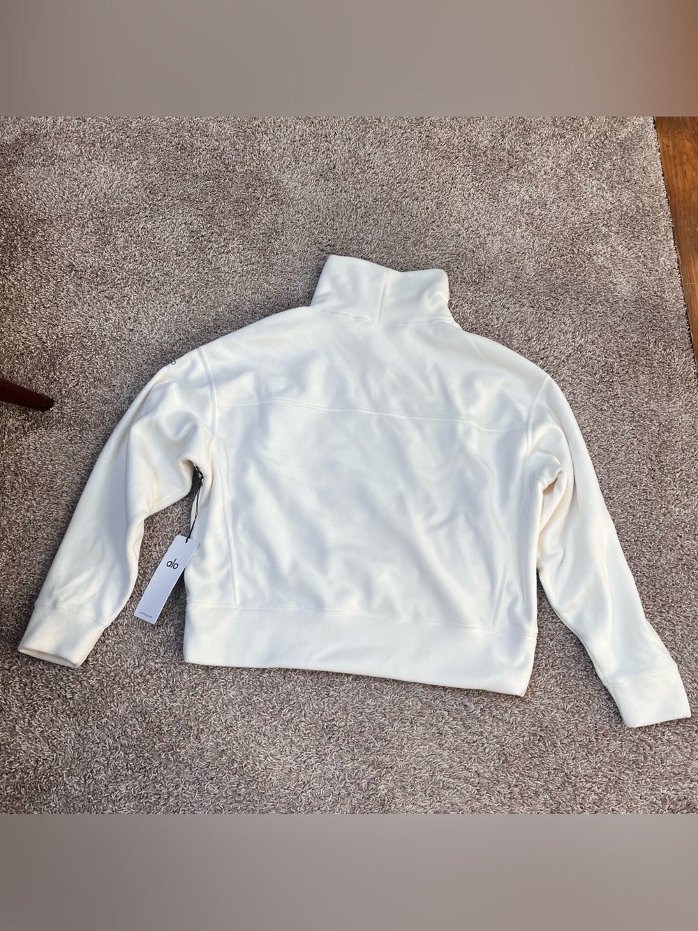 Alo Yoga Polar Fleece Hazy Pullover - Ivory - Picture 6 of 8
